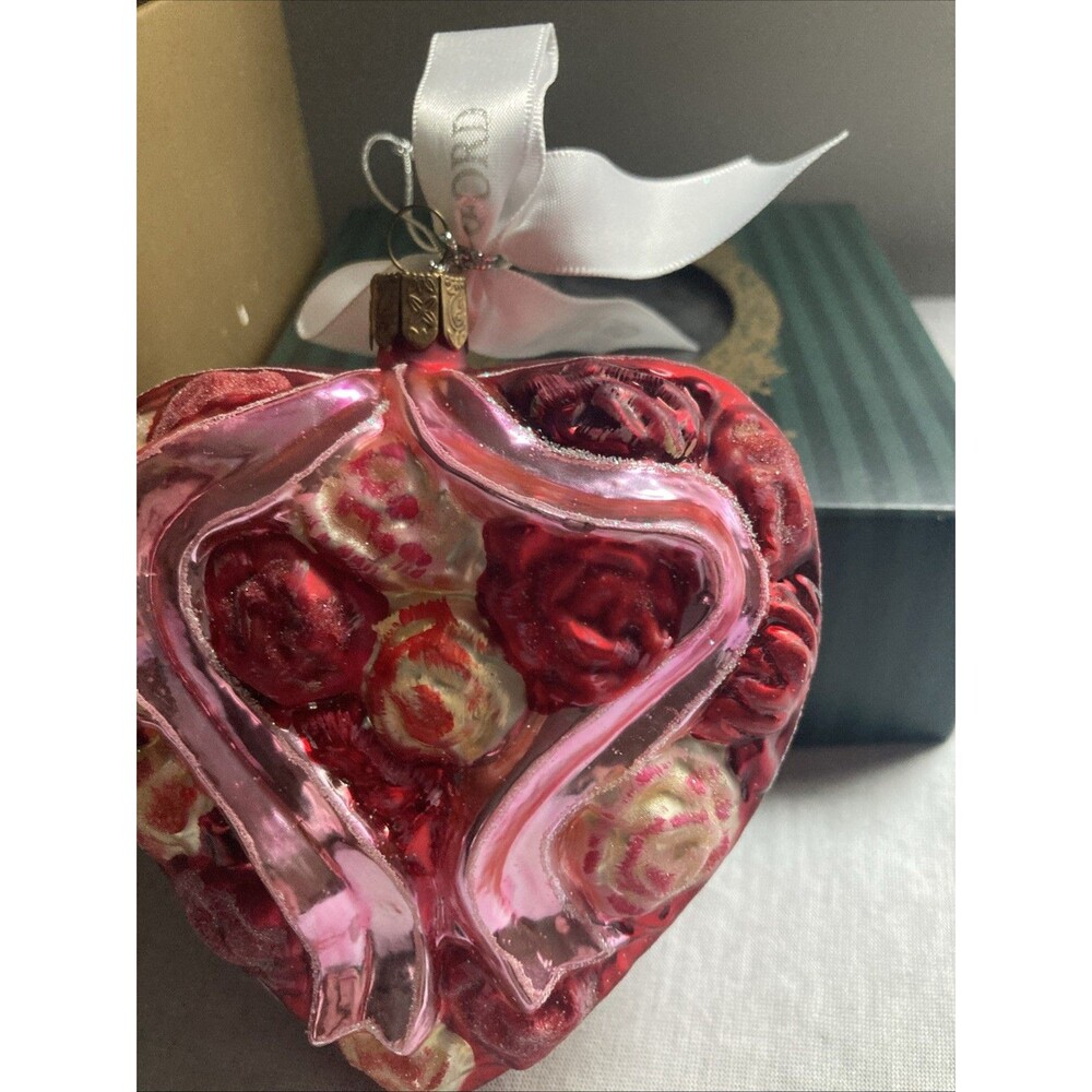 Waterford Holiday Heirlooms Ornament in Original Box - Carnation Heart - Picture 4 of 6